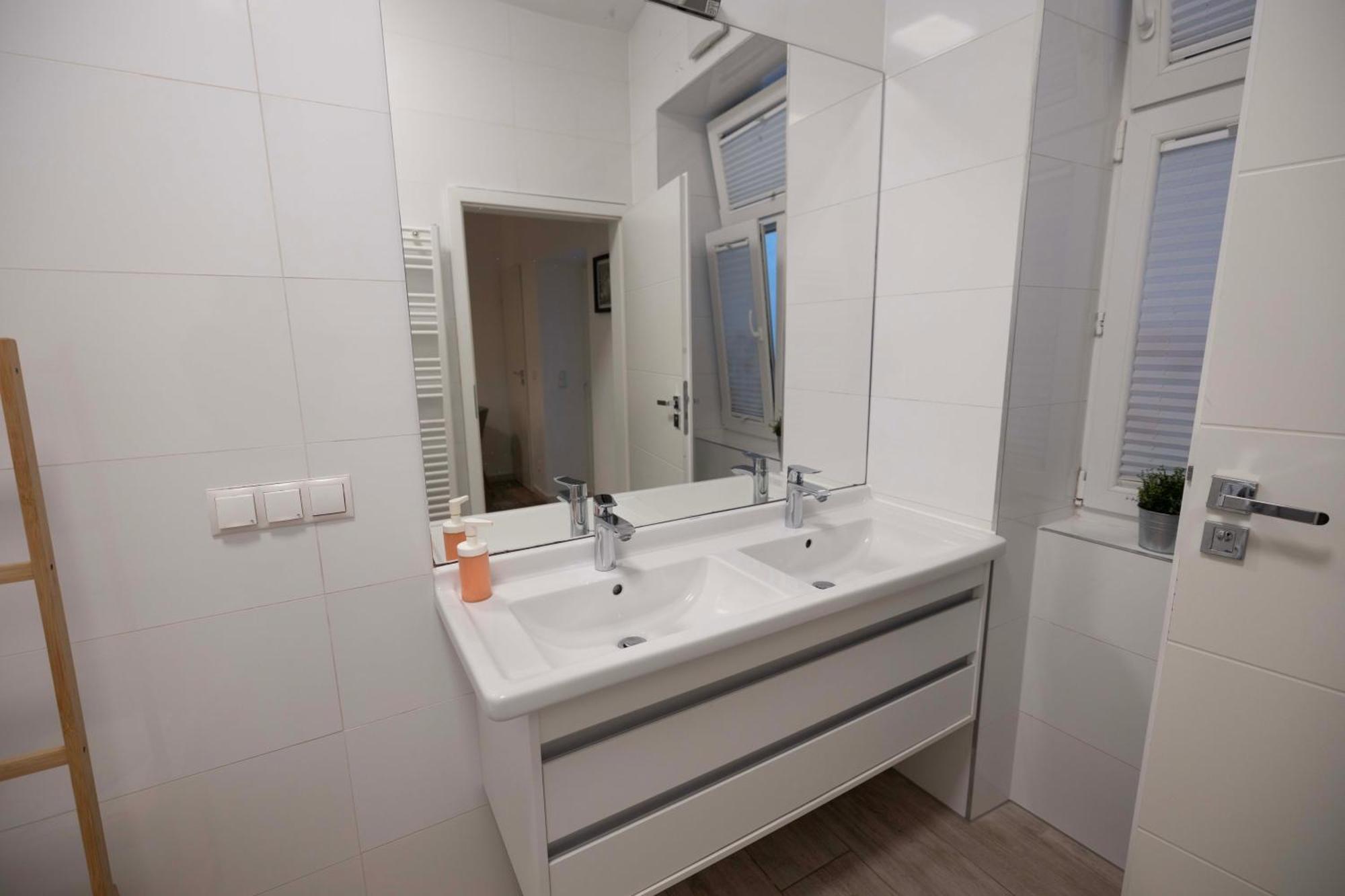 Easy Flat Mariahilf City Living Wien Rum bild
